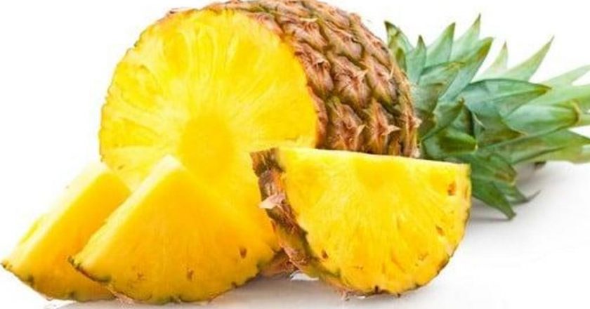 Faydaları saymakla bitmiyor: ''Ananas suyu zayıflamaya yardımcı olur mu?'' Ananas suyunun faydaları nelerdir?  Düzenli olarak içerseniz ananas suyunun ne faydası var?