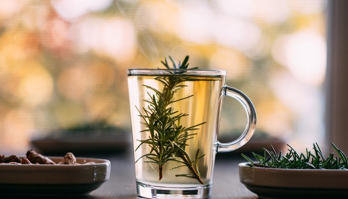 Biberiye suyunun faydaları nelerdir? Biberiye suyu ne için kullanılır?