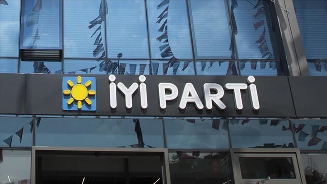 Paralar