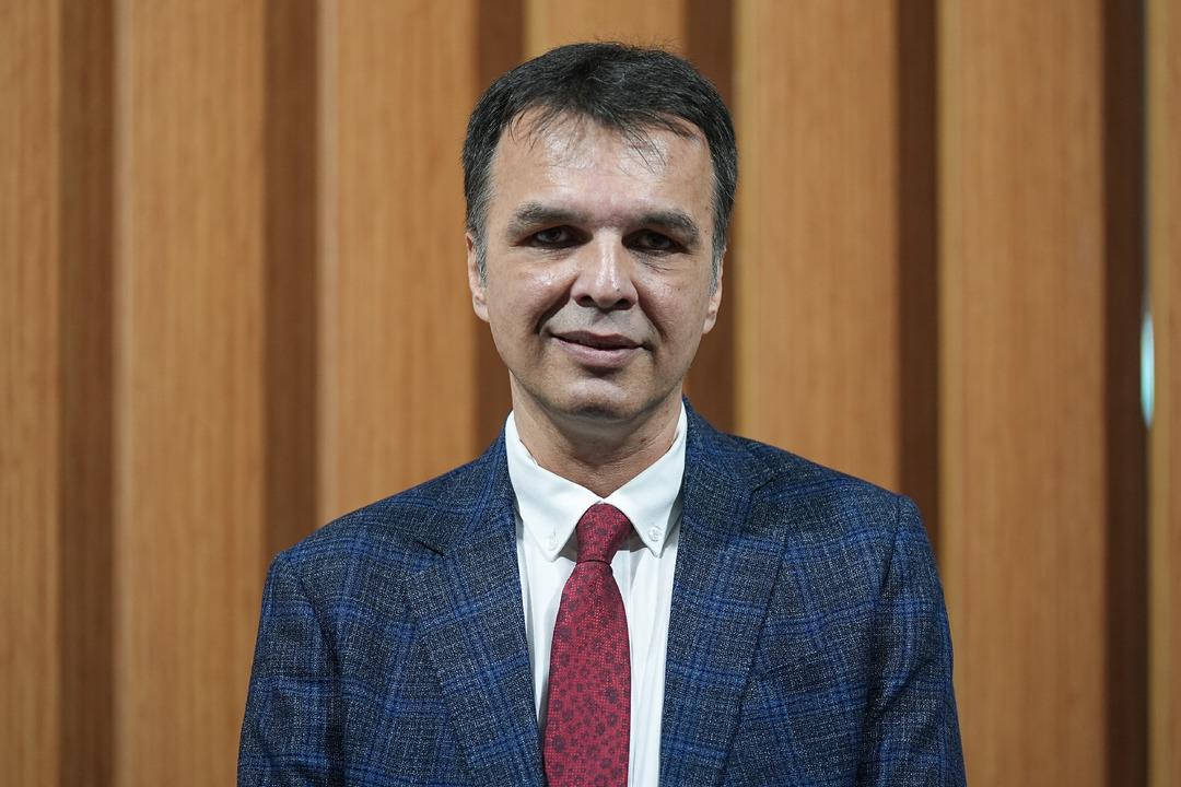 AA-20250428-377777685-37777680-around_bilms_s insanlar