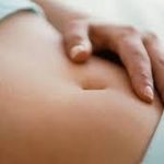 Göbek Deliği Ağrısı Nedir, Neden Olur? Göbek Deliği Ağrısı Nasıl Geçer?