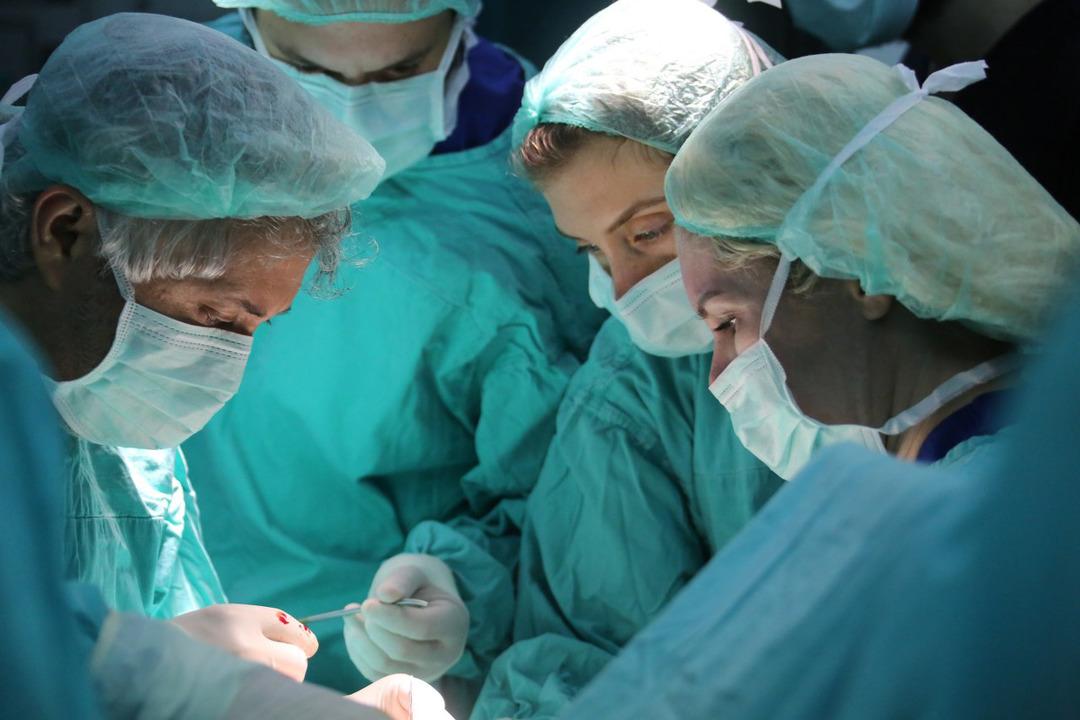 Birincisinin merkezi 50 yıldır organ nakli tabanına yeni bir tane ekledi: akciğer nakli başlamak ... 4