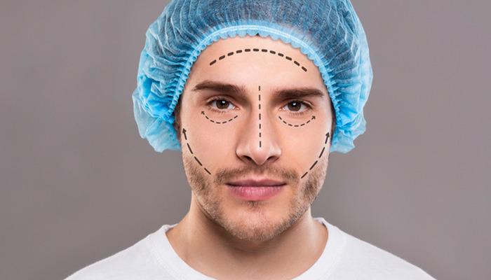 Estetikte hızla yükselen trend: Erkeklerde yüz gerdirme trendi! Uzmanlar risklere karşı uyardı: “Endişe verici”