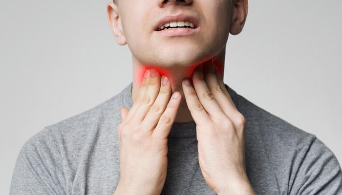 İhmal edilen ve tekrarlayan boğaz ağrısına dikkat! Birçok hastalığın habercisi olabilir…