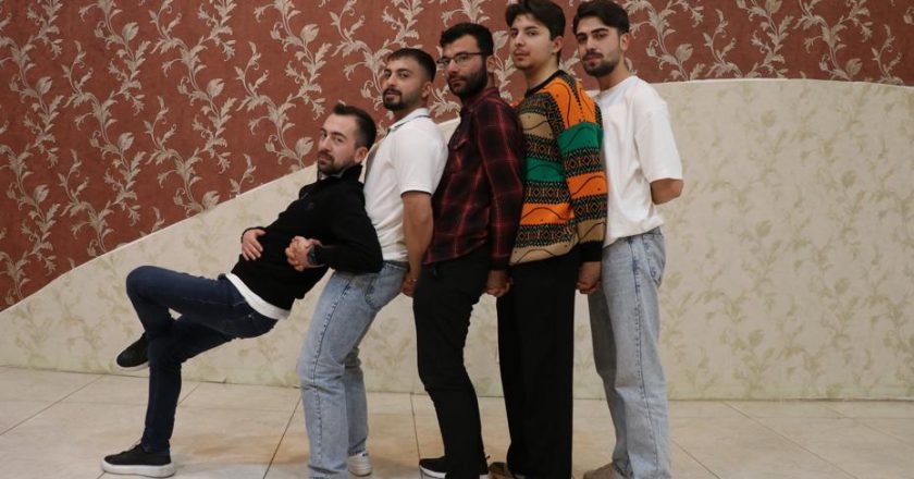 Sivas’ta halay krizi: “Son derece ayıp ve mantıksız!”