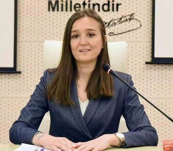 Şehzadeler Belediye Başkanı Gülşah Durbay’a organ yetmezliği teşhisi kondu.