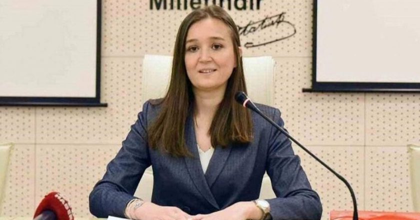 Şehzadeler Belediye Başkanı Gülşah Durbay’a organ yetmezliği teşhisi kondu.