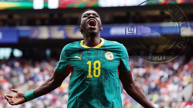 Fenerbahçe’de Rafael Leao olmayınca Ismaïla Sarr ile anlaşma sağlandı