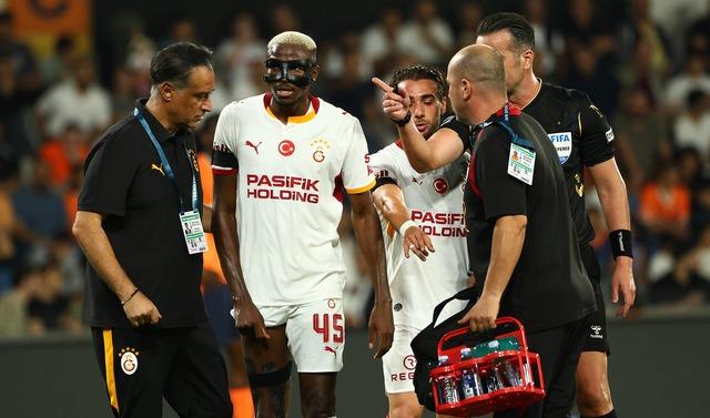 Galatasaray’a Barcelona maçı öncesi Osimhen’den haber!